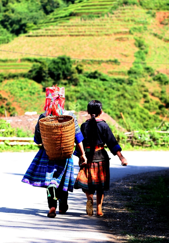 Lên nương