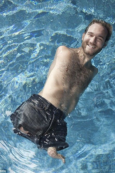 Nick Vujicic 16