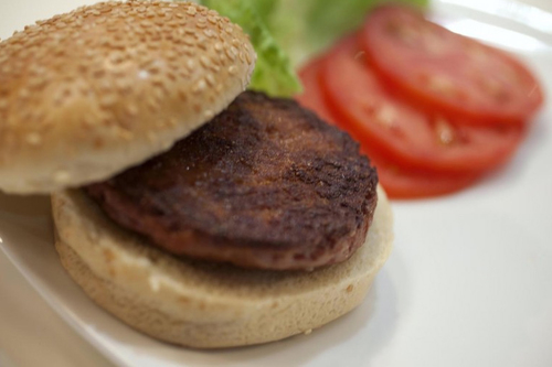 The worlds first lab-grown beef burger is seen after it was cooked at a launch event in west London August 5, 2013. (David Parry/Reuters)